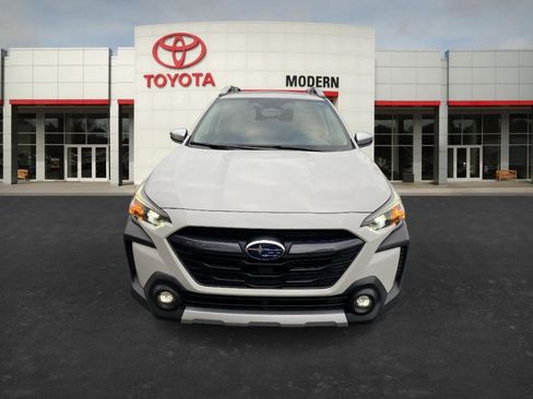 Used 2025 Subaru Outback Touring image 8