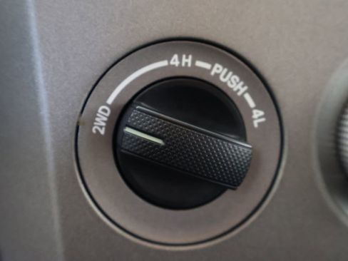 Used 2012 Toyota Tundra SR5 image 32