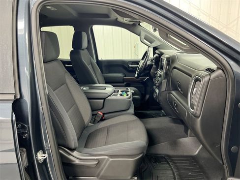 Used 2019 Chevrolet Silverado 1500 LT w/ All-Star Edition image 21