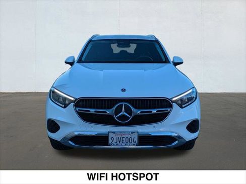 Used 2024 Mercedes-Benz GLC 300 SUV image 8