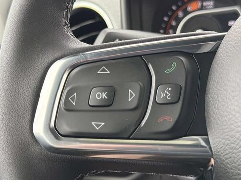 New 2026 Jeep Wrangler Unlimited Sahara w/ Safety Group AWD/4WD image 28