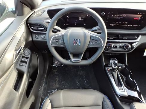 New 2026 Buick Envista Sport Touring image 16
