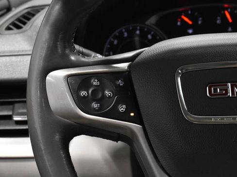 Used 2020 GMC Terrain Denali w/ Denali Premium Package image 8