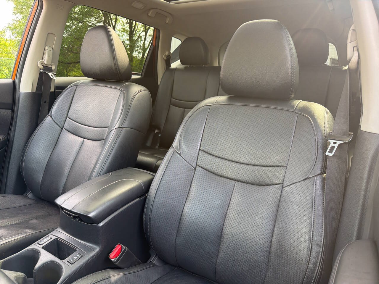 Used 2020 Nissan Rogue SL w/ Premium Package AWD/4WD image 17