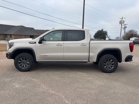 New 2026 GMC Sierra 1500 AT4X image 2