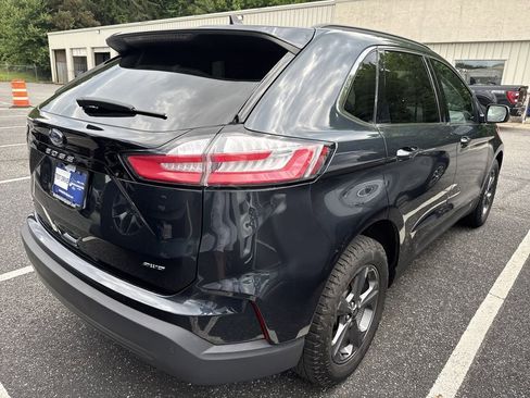 Used 2022 Ford Edge SEL w/ Sport Appearance Package AWD/4WD image 16