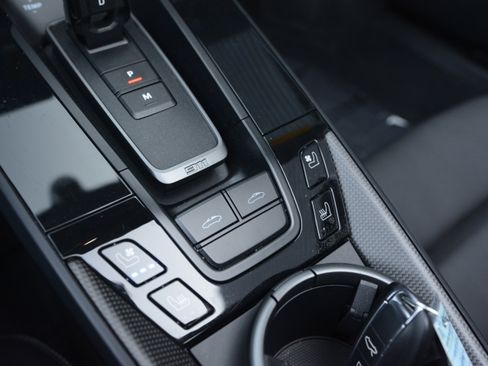 Certified 2022 Porsche 911 Targa 4 GTS AWD/4WD image 26