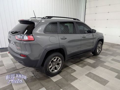 Used 2022 Jeep Cherokee Trailhawk w/ Comfort/Convenience Group AWD/4WD image 4