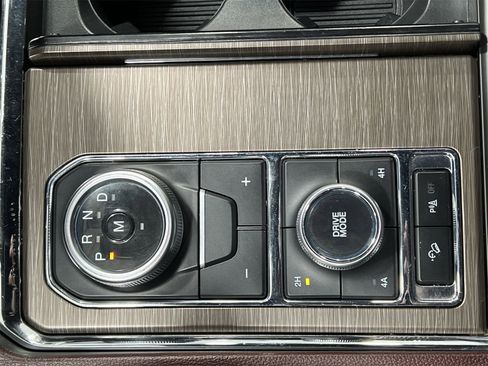 Used 2024 Ford Expedition Max Limited image 20