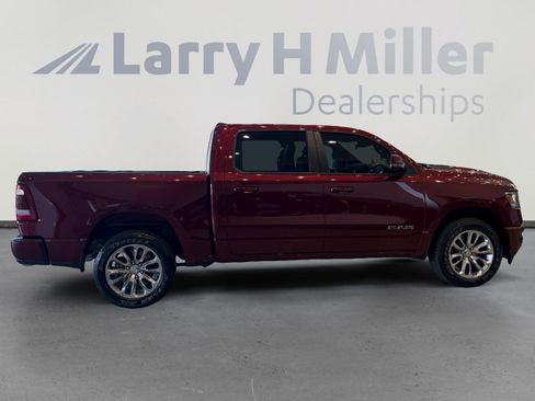 Used 2024 RAM 1500 Laramie AWD/4WD image 6