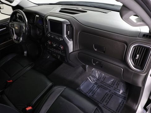 Used 2019 Chevrolet Silverado 1500 LT AWD/4WD image 27