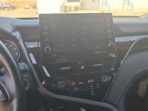 Used 2023 Toyota Camry XSE image 22