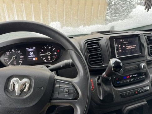Used 2023 RAM ProMaster 2500 image 9