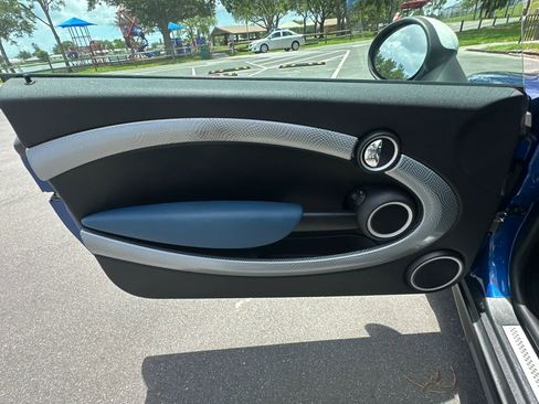 Used 2009 MINI Cooper S FWD image 39