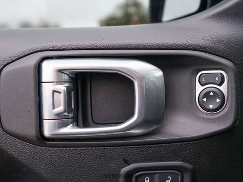 Used 2022 Jeep Gladiator Mojave w/ LED Lighting Group image 26