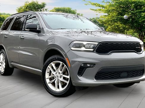Used 2023 Dodge Durango GT image 1