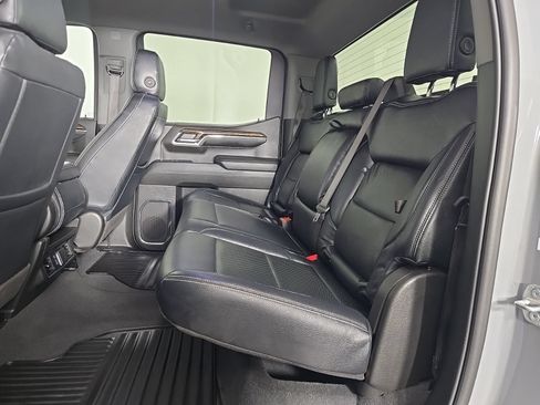 Used 2024 GMC Sierra 1500 Elevation RWD image 12