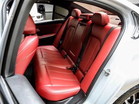 Used 2023 BMW 330i xDrive Sedan w/ M Sport Package image 41