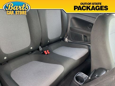 Used 2019 Volkswagen Beetle 2.0T S image 9