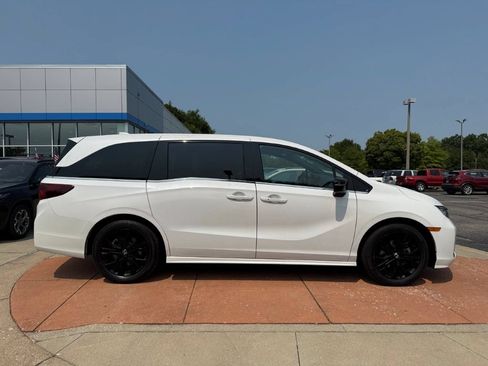 Used 2025 Honda Odyssey Sport-L image 7
