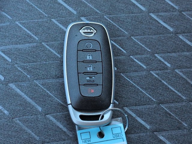 Certified 2027 Nissan Sentra SV w/ Floor Mat Package FWD image 26