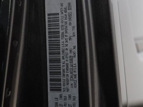 Used 2018 Jeep Wrangler Unlimited Sahara w/ Dual Top Group image 22