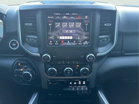Used 2019 RAM 1500 Big Horn AWD/4WD image 14