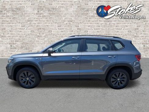 Certified 2024 Volkswagen Taos S FWD image 7