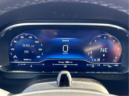 Used 2024 Chevrolet Tahoe High Country w/ Advanced Technology Package image 19