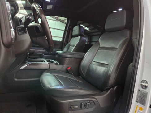 Used 2023 GMC Sierra 2500 Denali image 70