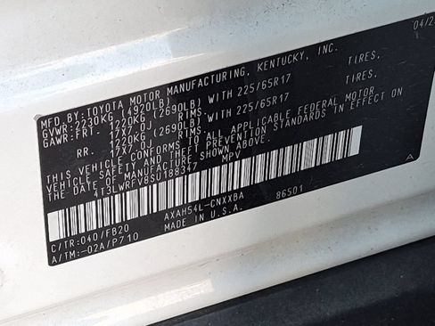 Certified 2025 Toyota RAV4 LE AWD/4WD image 30