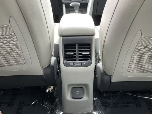 Used 2019 Kia Niro EX Premium w/ Sunroof Package image 33