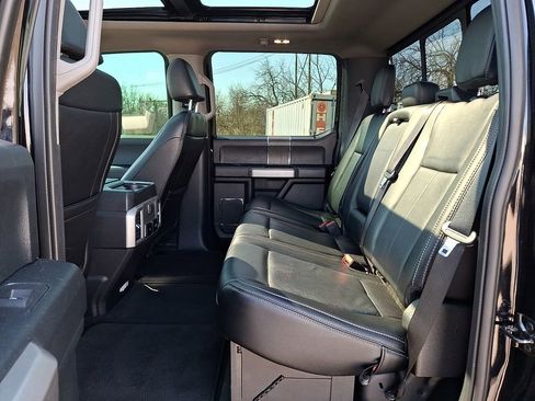 Used 2021 Ford F250 Lariat image 13