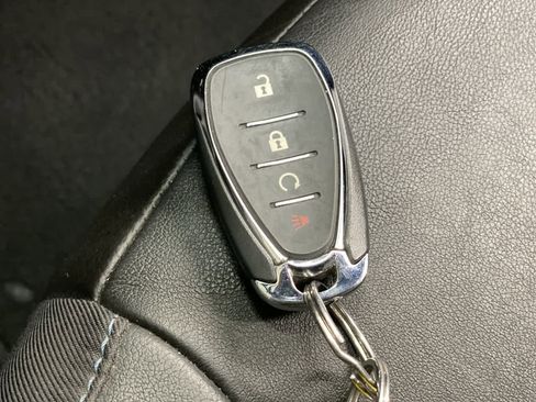 Used 2017 Chevrolet Volt Premier w/ Driver Confidence II Package image 27