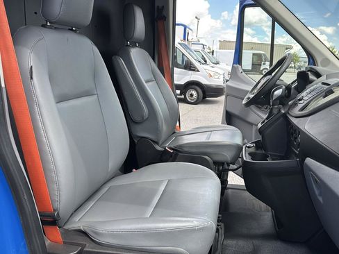 Used 2019 Ford Transit 250 148 Medium Roof RWD image 16
