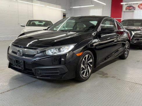 Used 2018 Honda Civic LX-P image 2