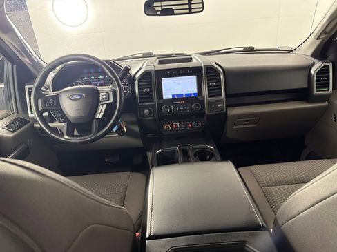Used 2020 Ford F150 XLT w/ Equipment Group 302A Luxury AWD/4WD image 23