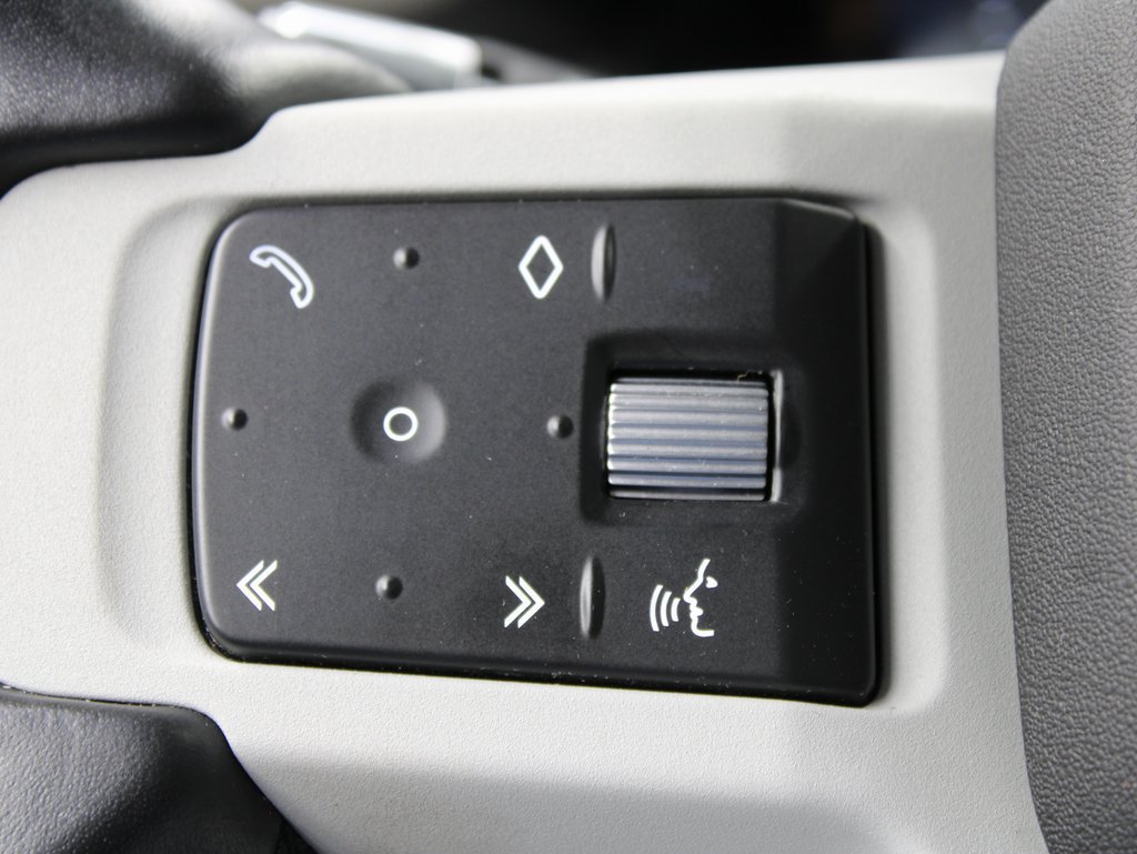 Used 2020 Land Rover Defender 110 S AWD/4WD image 59