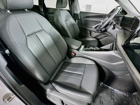 Used 2026 Audi Q5 Premium AWD/4WD image 8