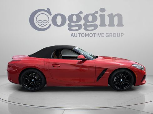Used 2020 BMW Z4 sDrive30i w/ Premium Package RWD image 6