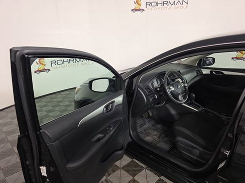 Used 2019 Nissan Sentra S FWD image 18