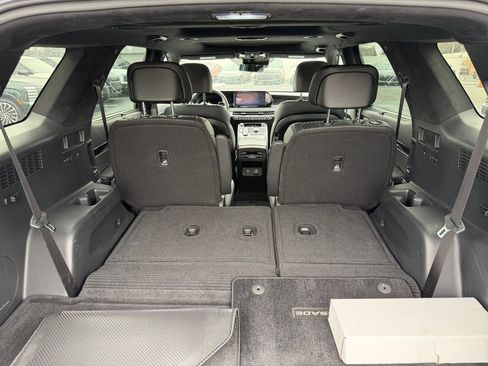 Used 2024 Hyundai Palisade Calligraphy image 19