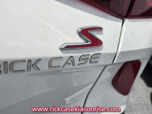 Used 2021 Kia Seltos S FWD image 10