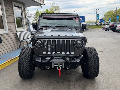 Used 2018 Jeep Wrangler Unlimited Sport AWD/4WD image 8