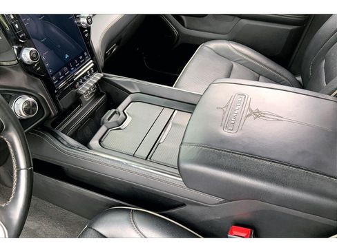 Used 2022 RAM 1500 Limited w/ Night Edition AWD/4WD image 16
