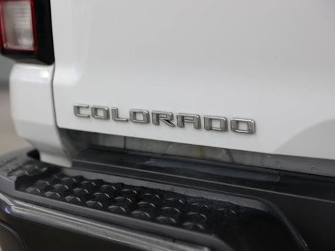 Used 2024 Chevrolet Colorado W/T RWD image 25