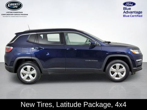 Used 2020 Jeep Compass Latitude w/ Cold Weather Group AWD/4WD image 2
