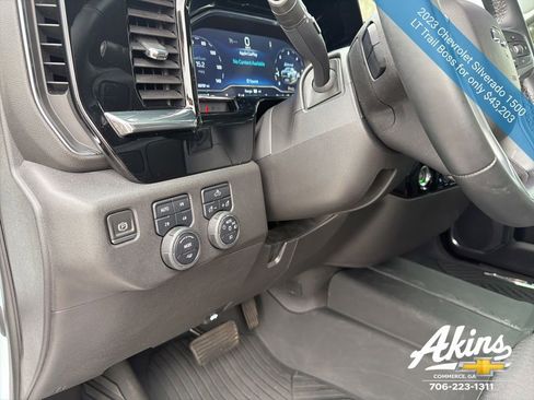 Used 2023 Chevrolet Silverado 1500 LT Trail Boss w/ Protection Package image 14