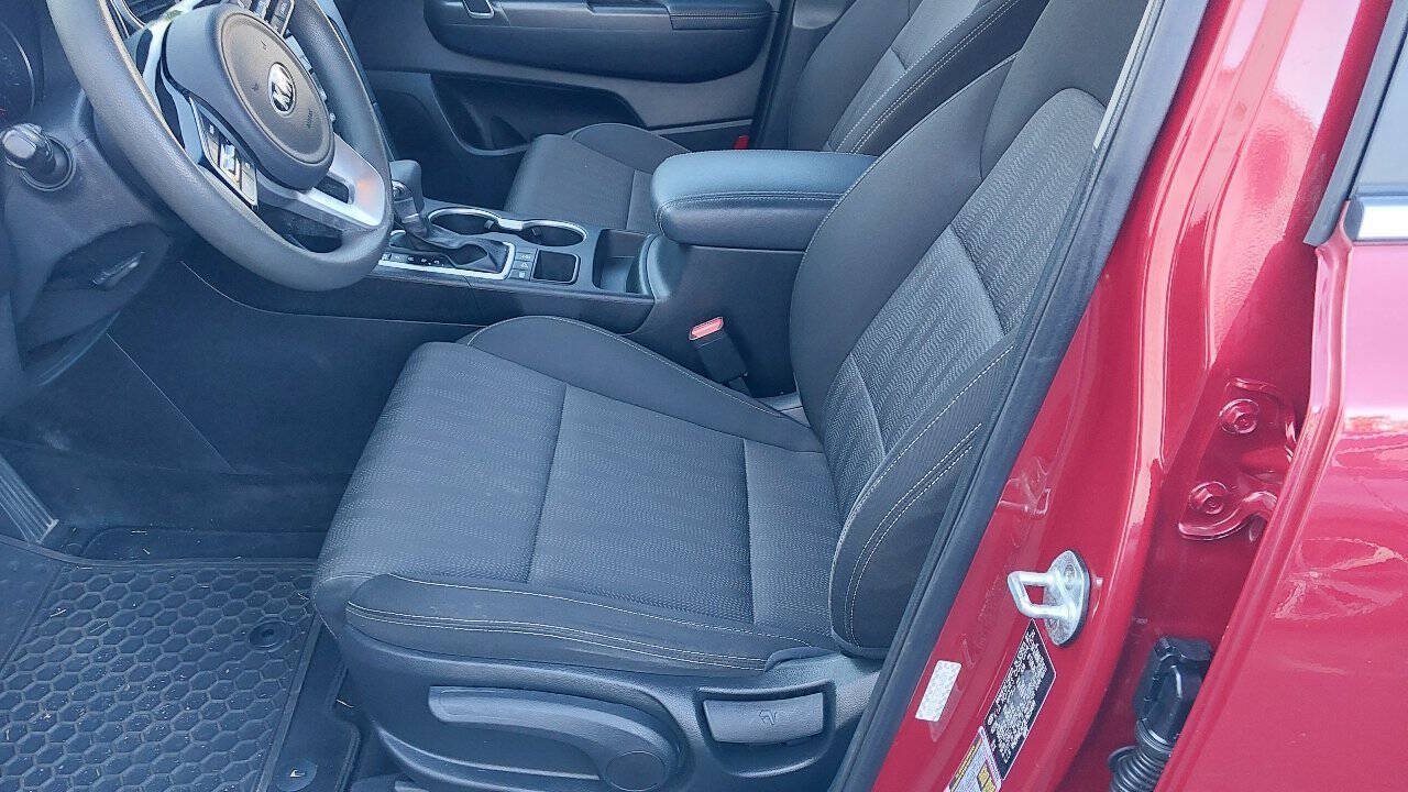 Used 2020 Kia Sportage LX AWD/4WD image 20