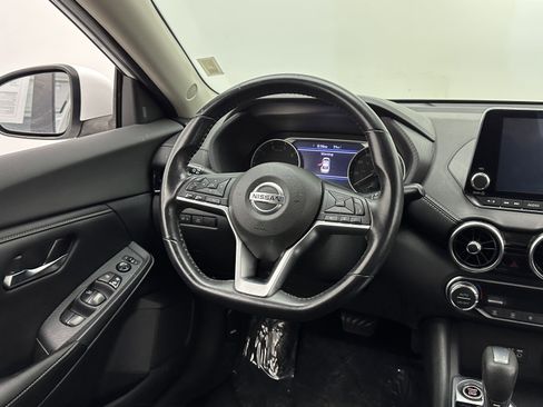 Used 2021 Nissan Sentra SV image 22